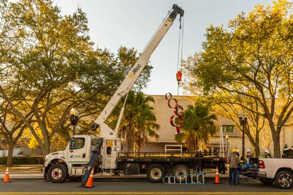 Safety First in Lorry Crane Lifting