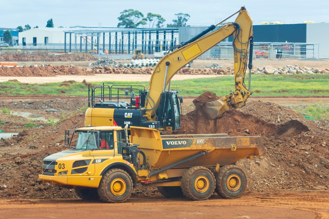 The Crucial Role of Truck Cranes in Singapore’s Infrastructure Development
